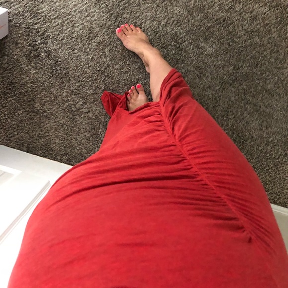 St. Grace red Maxi dress with ruched slit - Picture 4 of 5